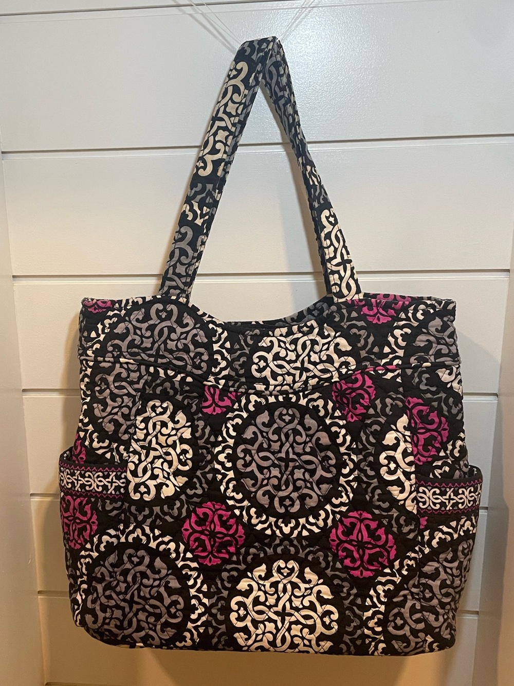 Retired Vera Bradley Canterbury Tote Magenta Pink Quilted Weekender, Large